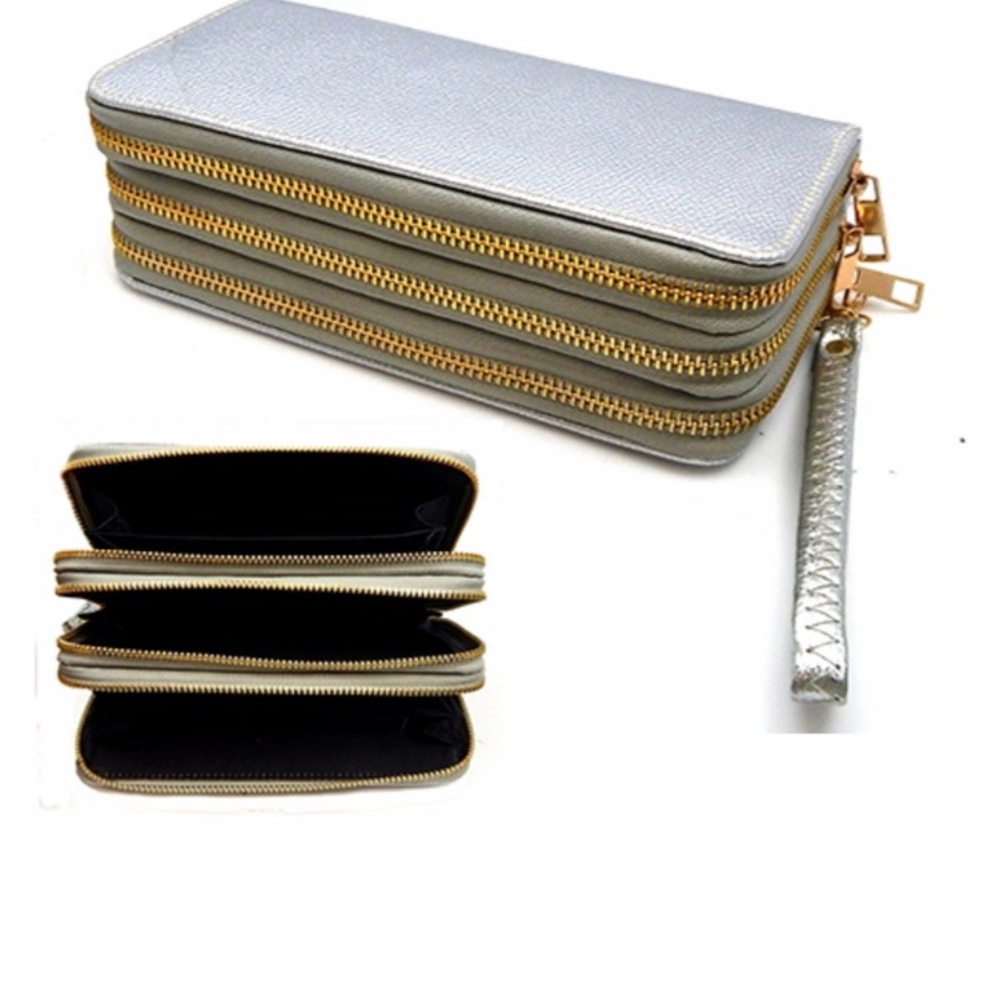 Large wallet/wristlet